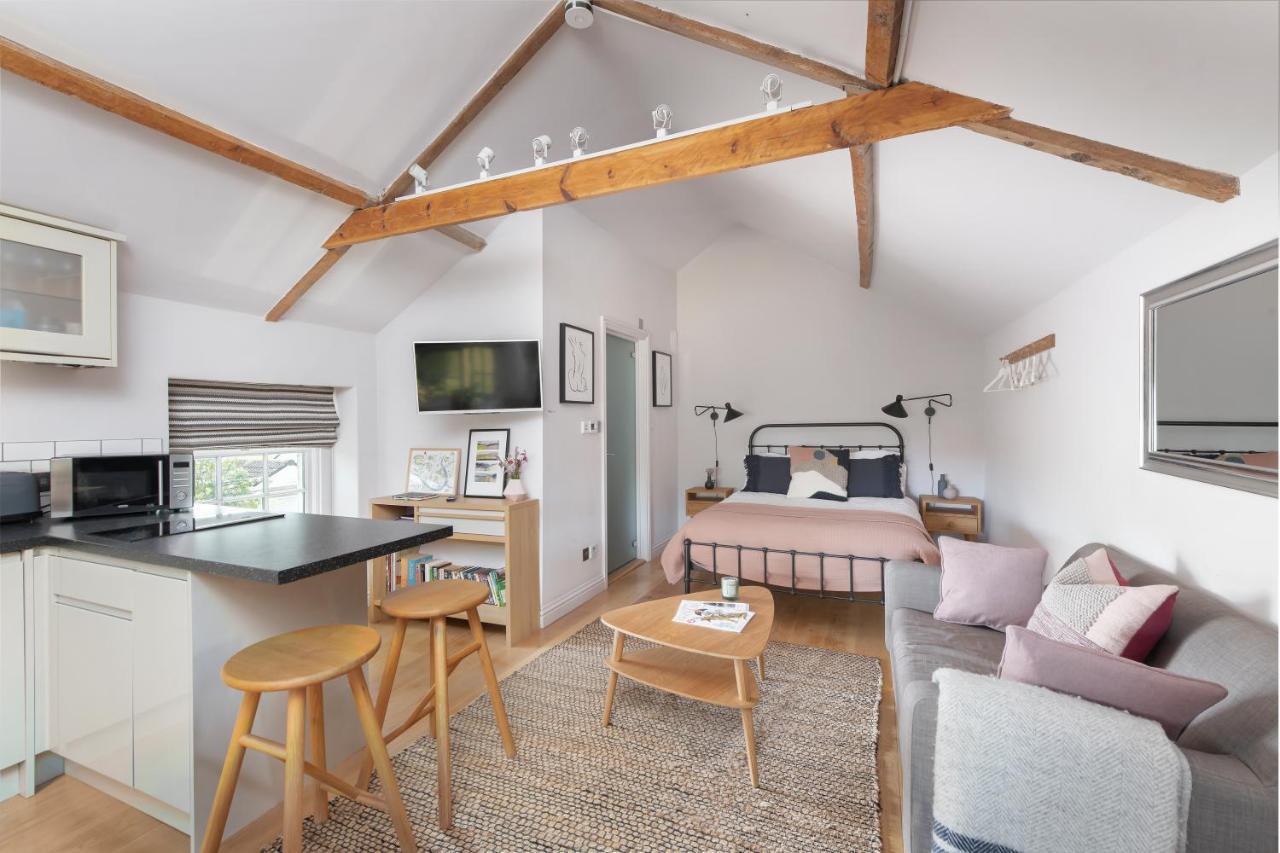 The Hayloft By Black Door Stays Bath Esterno foto