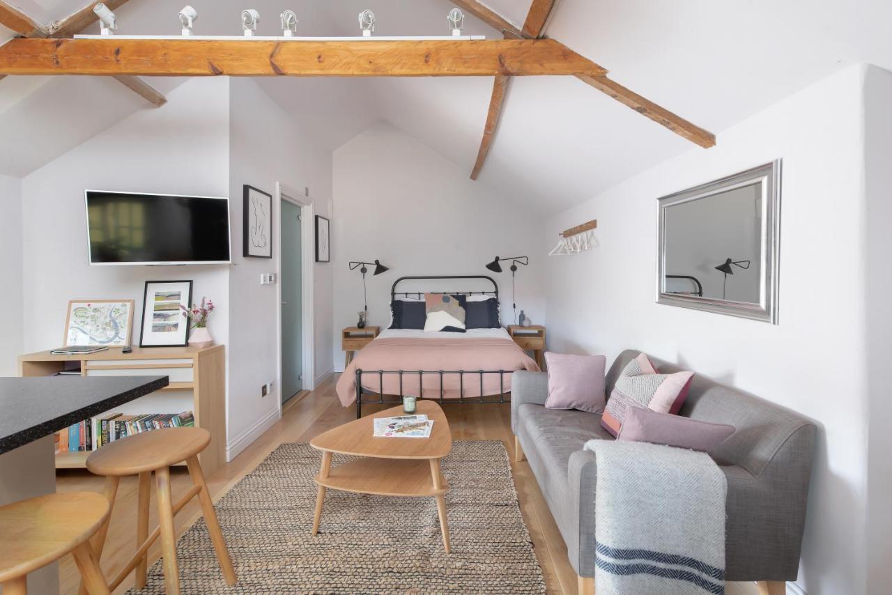 The Hayloft By Black Door Stays Bath Esterno foto