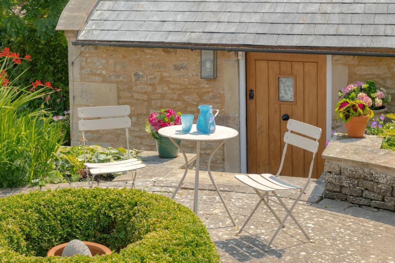 The Hayloft By Black Door Stays Bath Esterno foto